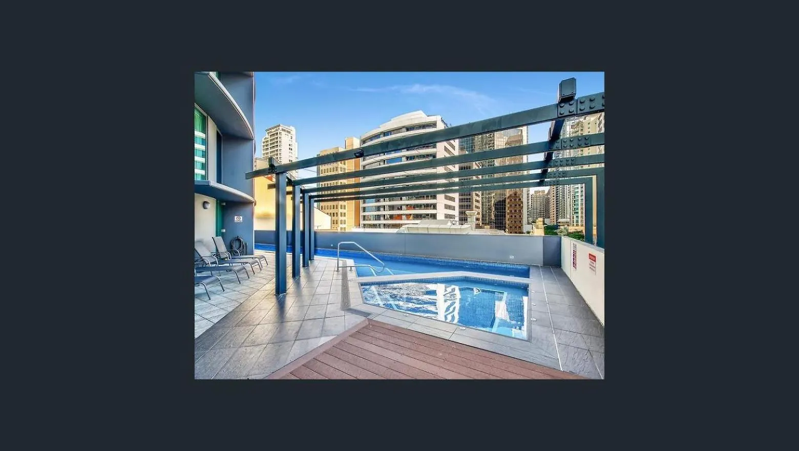 Private Cbd Bedroom In A Shared Apartment On Brisbane River 0*,
