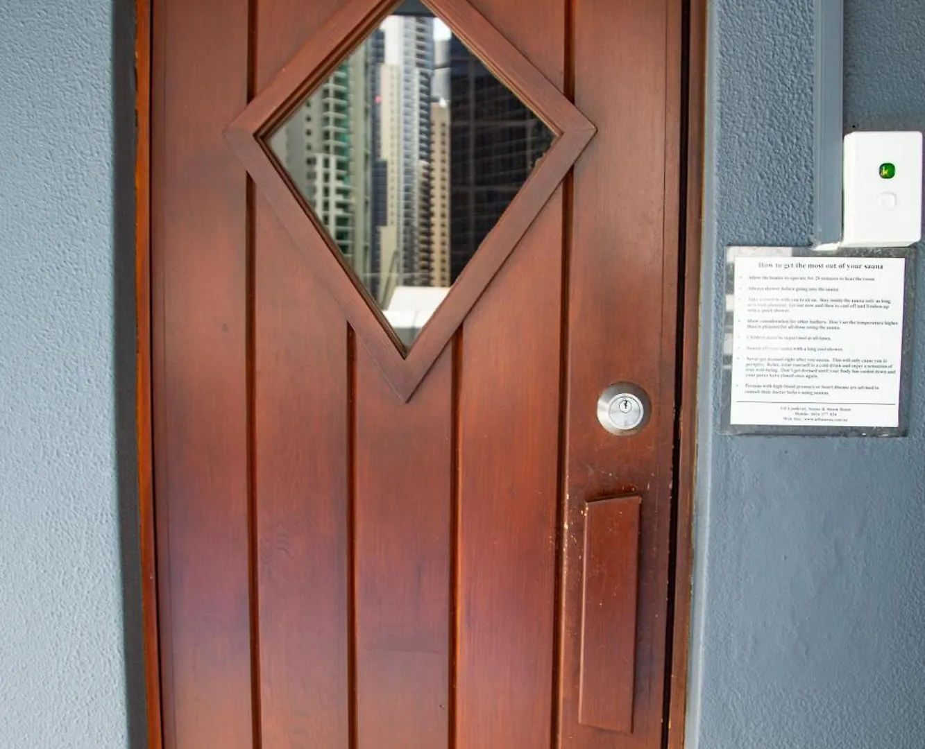 Private Cbd Bedroom In A Shared Apartment On Brisbane River